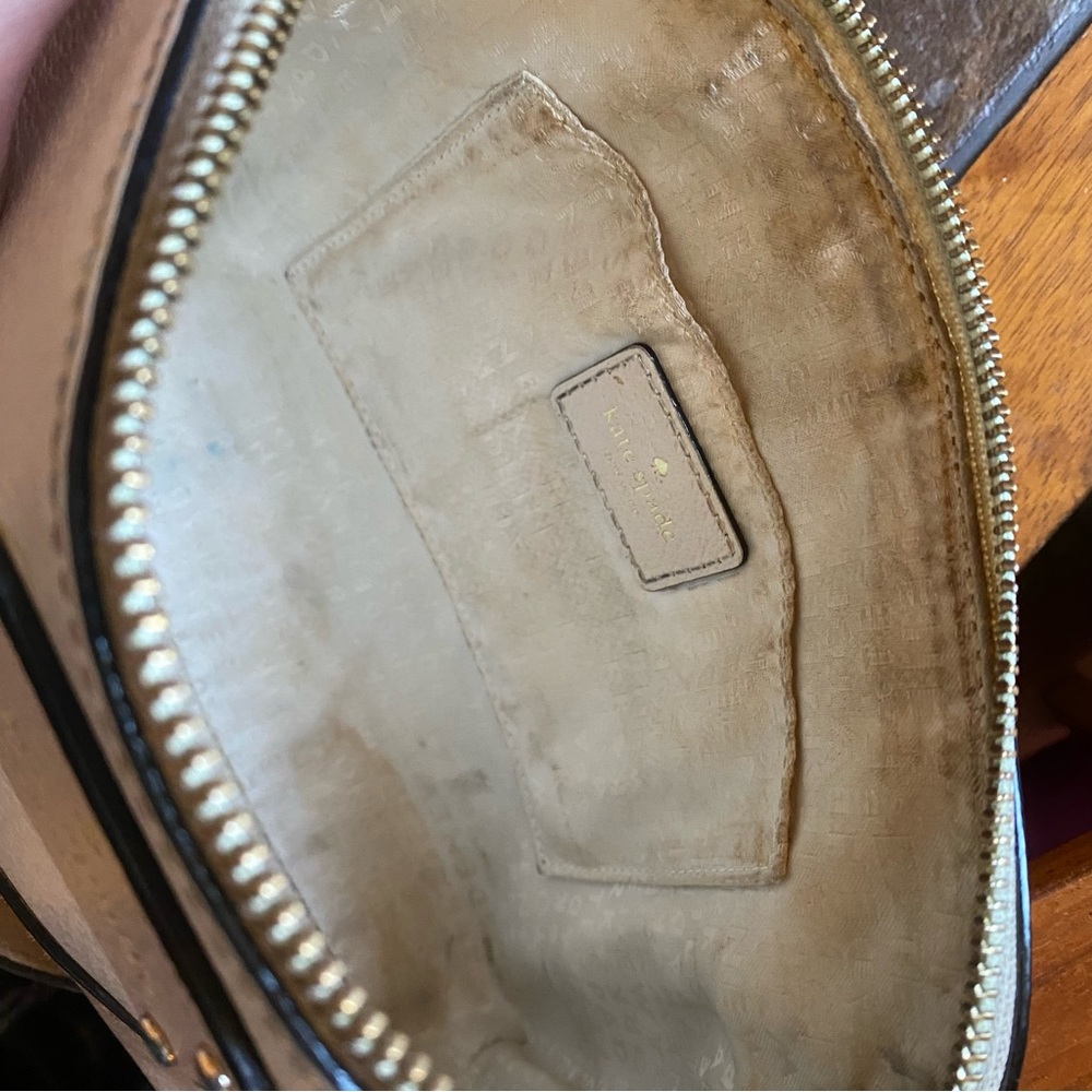 Kate Spade Crossbody - Picture 5 of 11